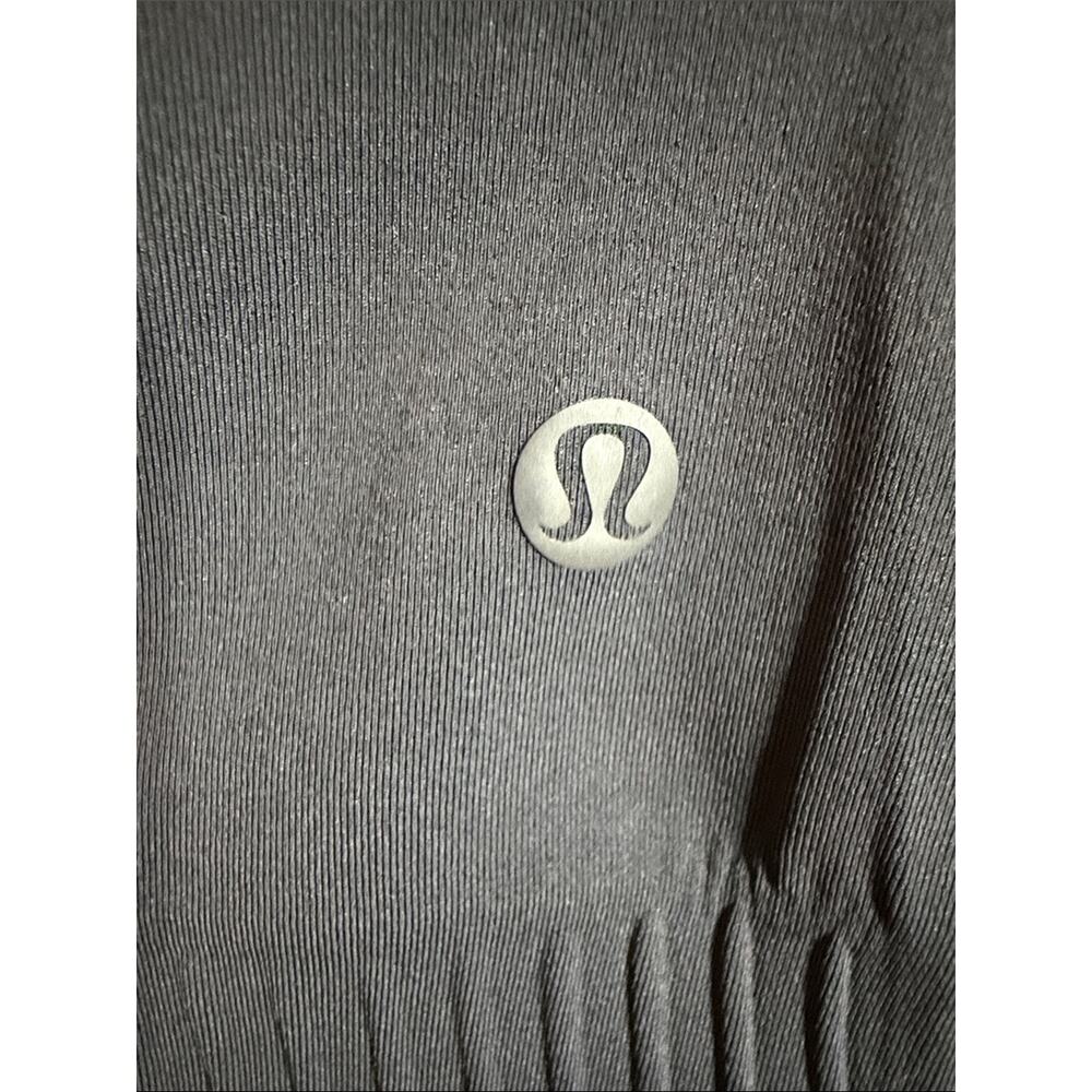 Lululemon Down and Around Black Vest Women's 8 - Picture 6 of 8